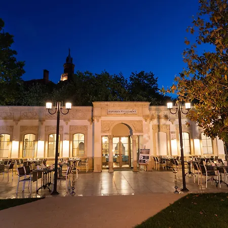 Swandor & - Topkapi Palace